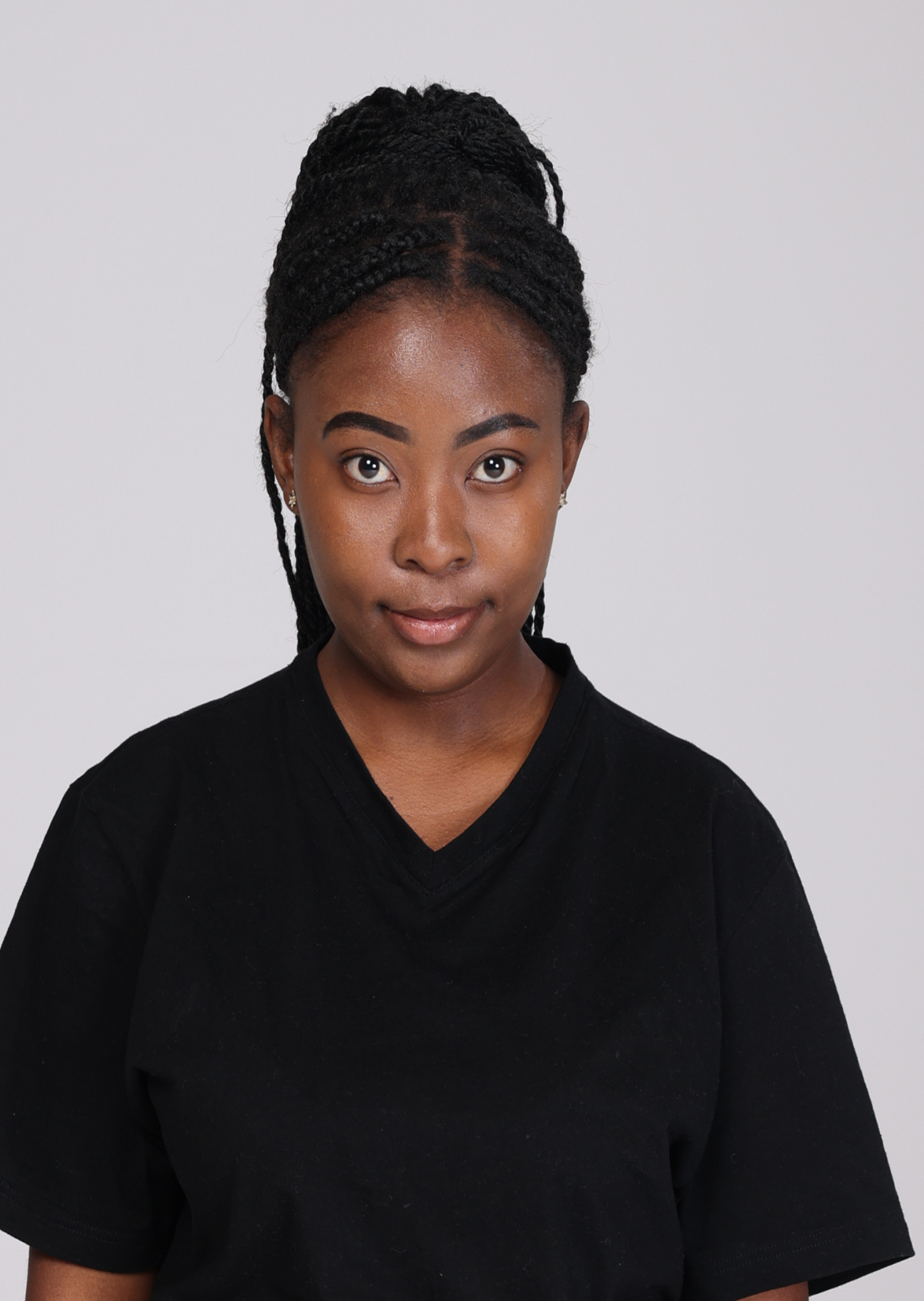 TRACY MAKOFANE